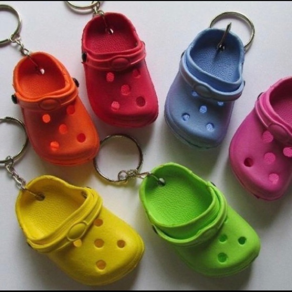 croc shoe keychains